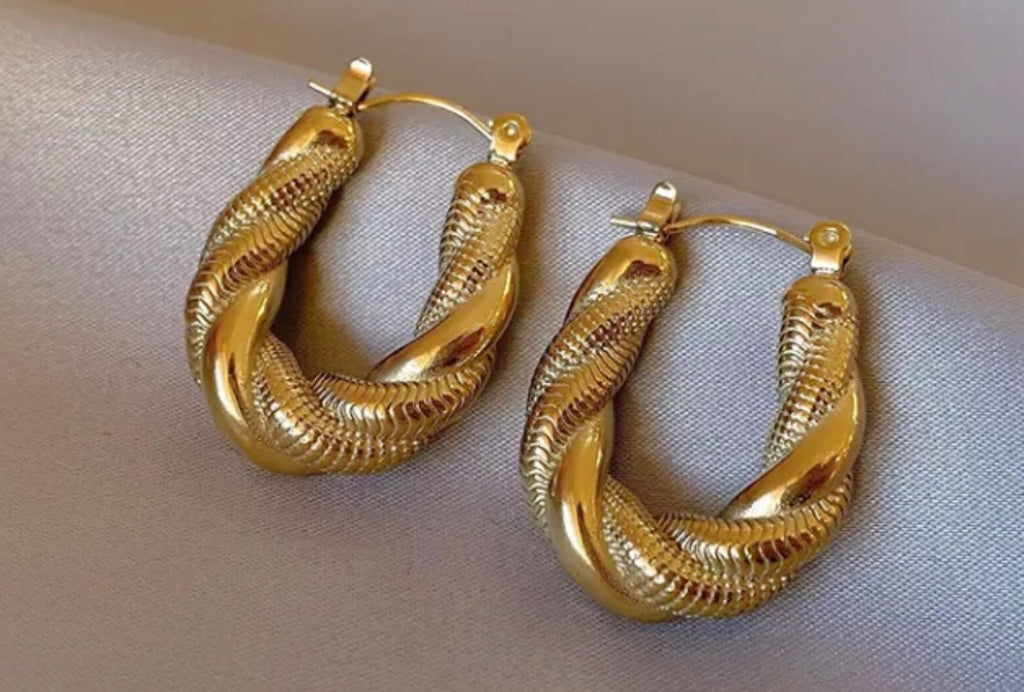 GoldenGode$$   hoop$